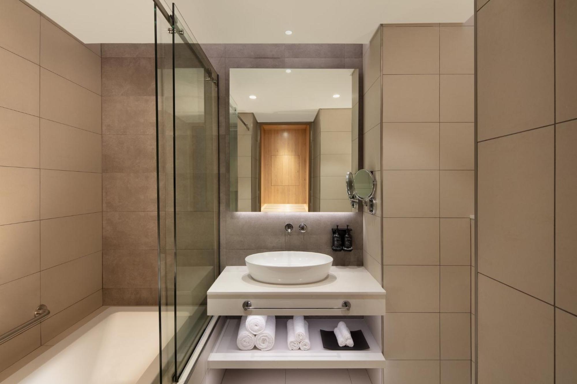 Holiday Inn Dubai Business Bay By Ihg 외부 사진